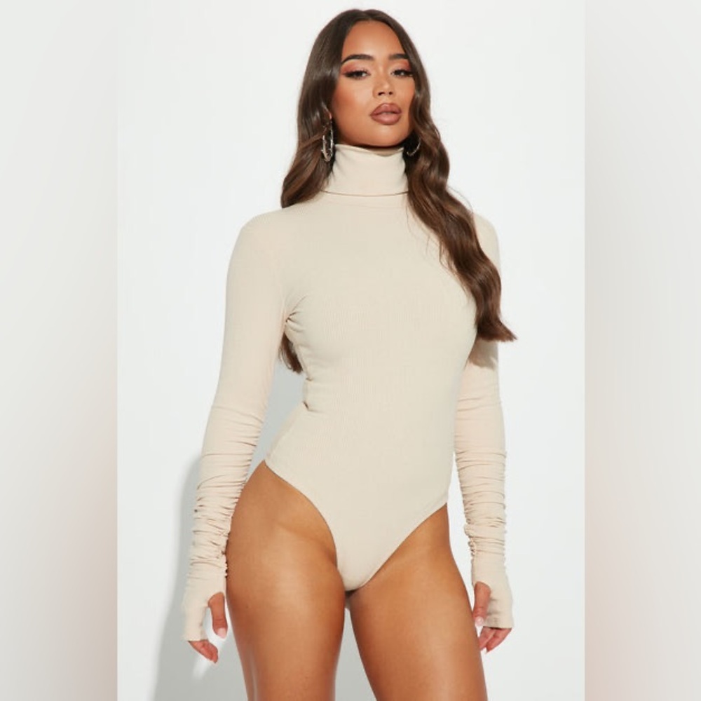 Fashion Nova Snatched Cream Bodysuit